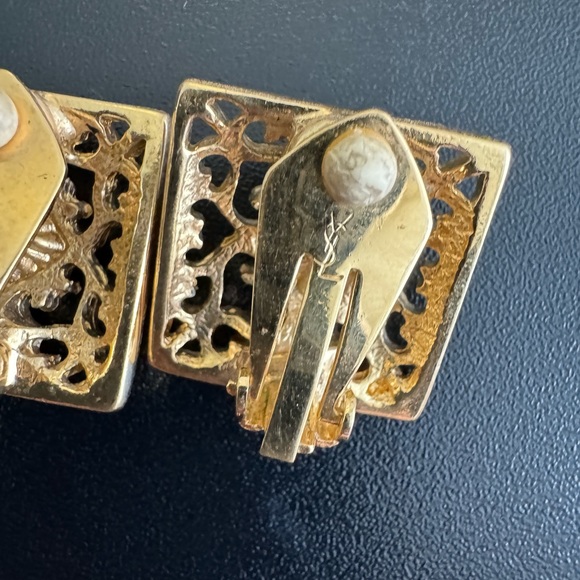 Authentic 18K gold plated Yves Saint Laurent vintage clip on earrings - Picture 7 of 13
